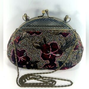 NWOT - Beautiful Hand Made Vendula Beaded Velvet and Metal Evening Bag